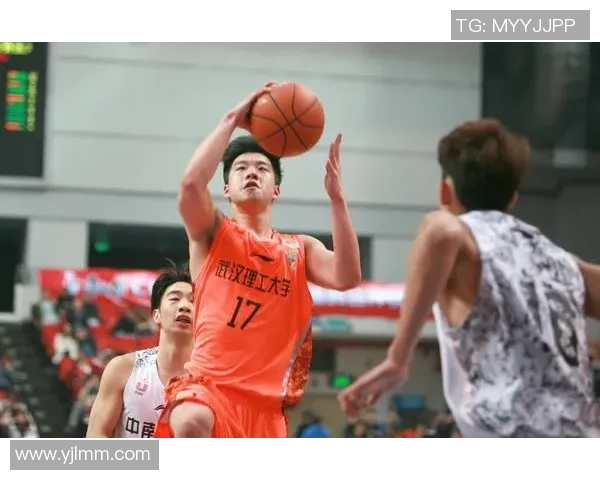 杭州篮球队在耐力排行榜中荣获第三名展现出强大实力与团队精神 杭州篮球队在耐力排行榜中荣获第三名展现出强大实力与团队精神