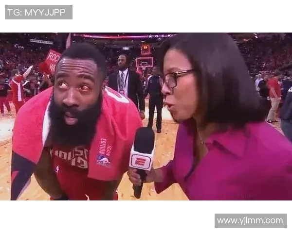 哈登在雷霆与湖人激战中展现超凡球技引发球迷热议