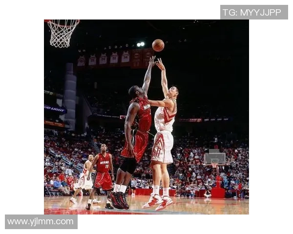 姚明时代火箭队与魔术队的精彩对决回顾与分析