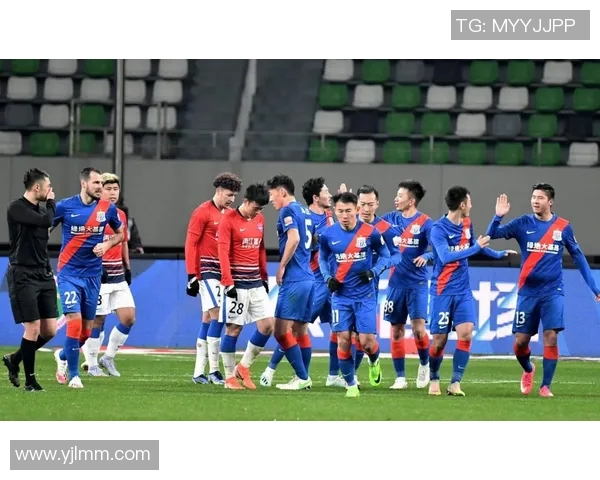 广州恒大迎战浦项挑战全力以赴争夺亚冠荣耀之战 广州恒大迎战浦项挑战全力以赴争夺亚冠荣耀之战