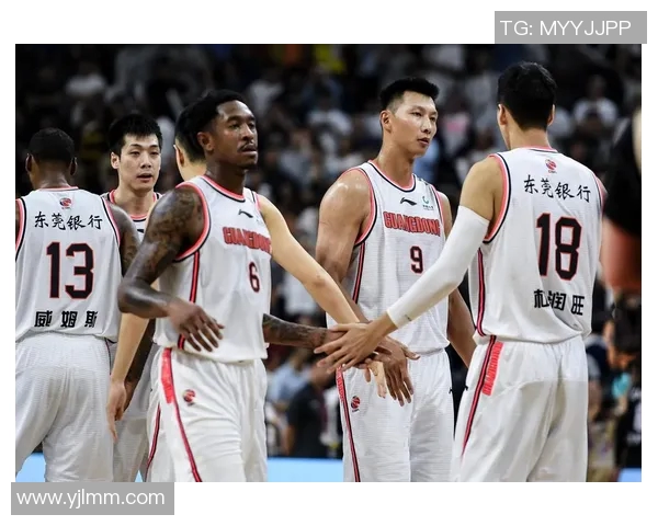 广东队与八一队精彩对决录像回放全程回顾与分析 广东队与八一队精彩对决录像回放全程回顾与分析