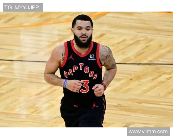 弗雷德范弗利特如何在NBA赛场上崭露头角成为明星球员的故事 弗雷德范弗利特如何在NBA赛场上崭露头角成为明星球员的故事