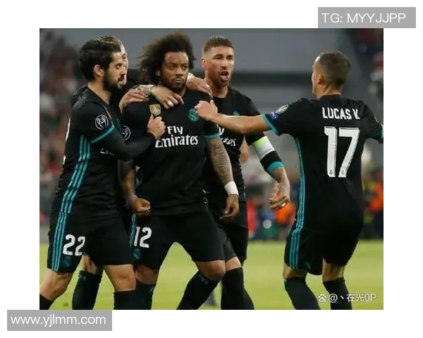 拜仁慕尼黑惨遭皇家马德里零四大败赛后分析与反思 拜仁慕尼黑惨遭皇家马德里零四大败赛后分析与反思