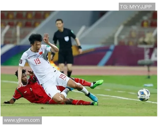 阿曼对阵日本比赛裁判身份揭晓引发关注与讨论