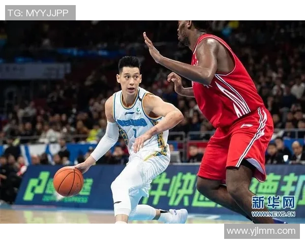 2013年北京首钢与青岛双星激战回顾：篮球场上的荣耀与挑战