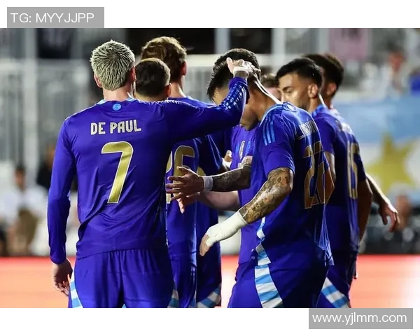 加维引领新潮流足球风尚助力年轻球员梦想成真